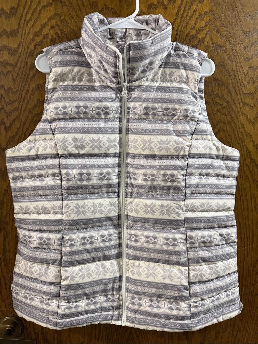 Lands’ End Fair Isle Puffer Vest Women’s Large Gray White
